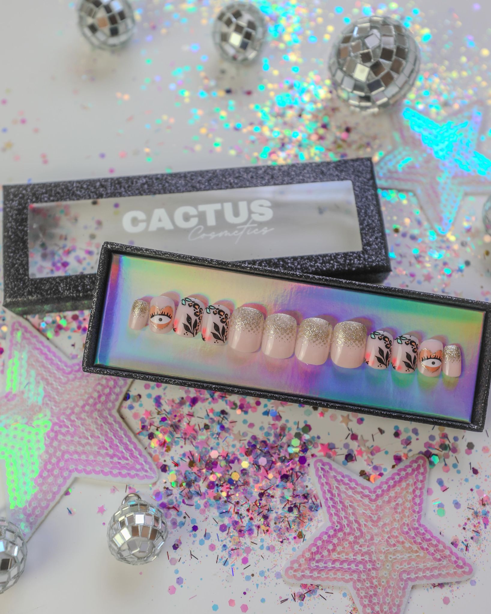 Egyptian Glitter Nails