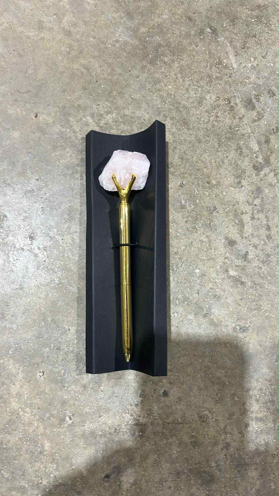 Rose Quartz crystal Pen